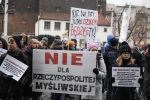 Wrocław: obrońcy zwierząt protestowali przeciwko „Rzeczpospolitej Myśliwskiej” [ZDJĘCIA], 